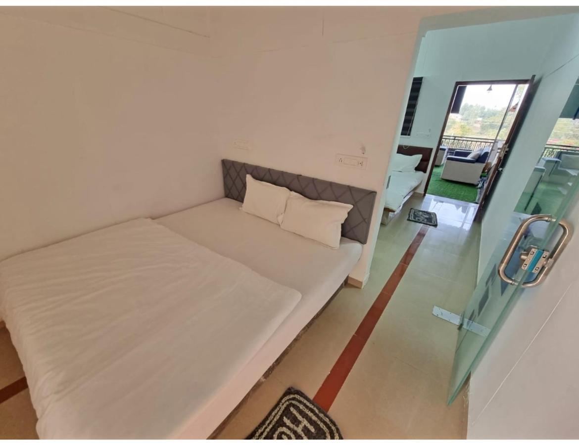 Hari Homestay, Garudeshwar Екстериор снимка